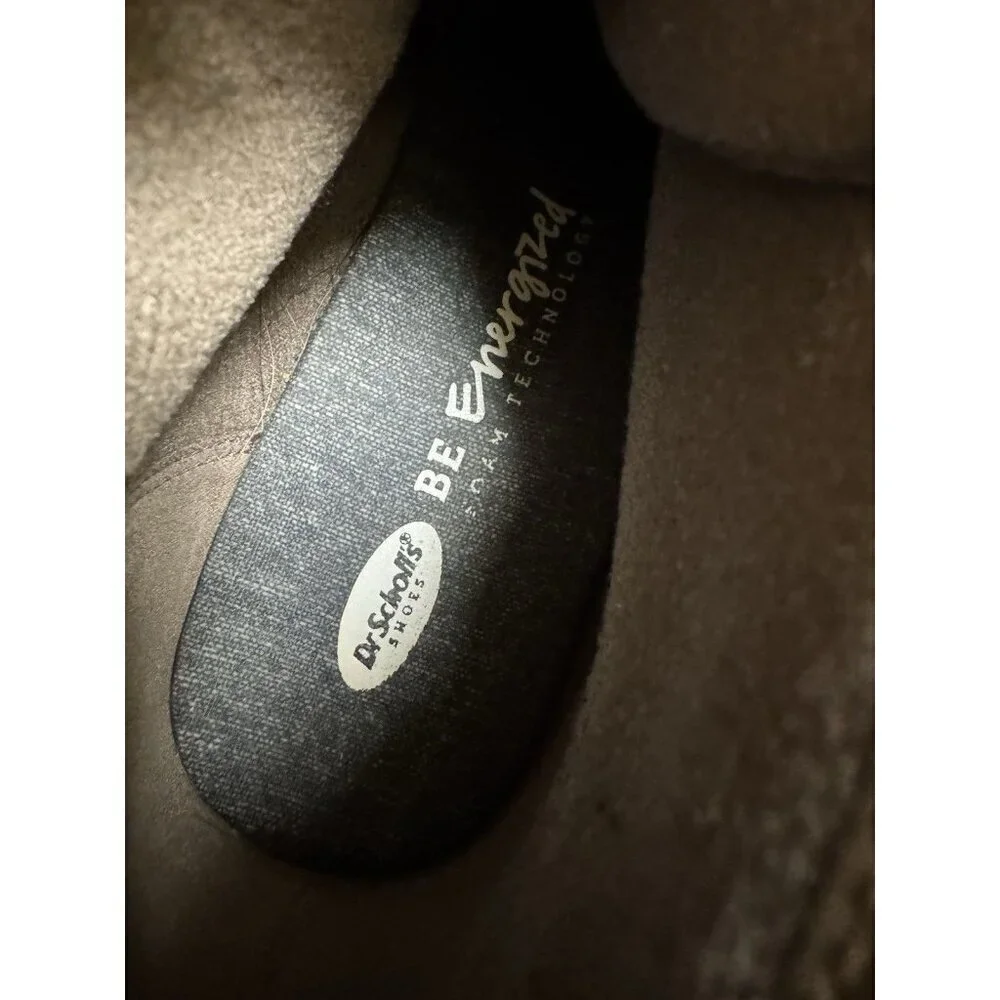Dr. Scholl’s Suede Wedge Ankle Booties Taupe NWOB Size 9 (Fits 8.5–9)